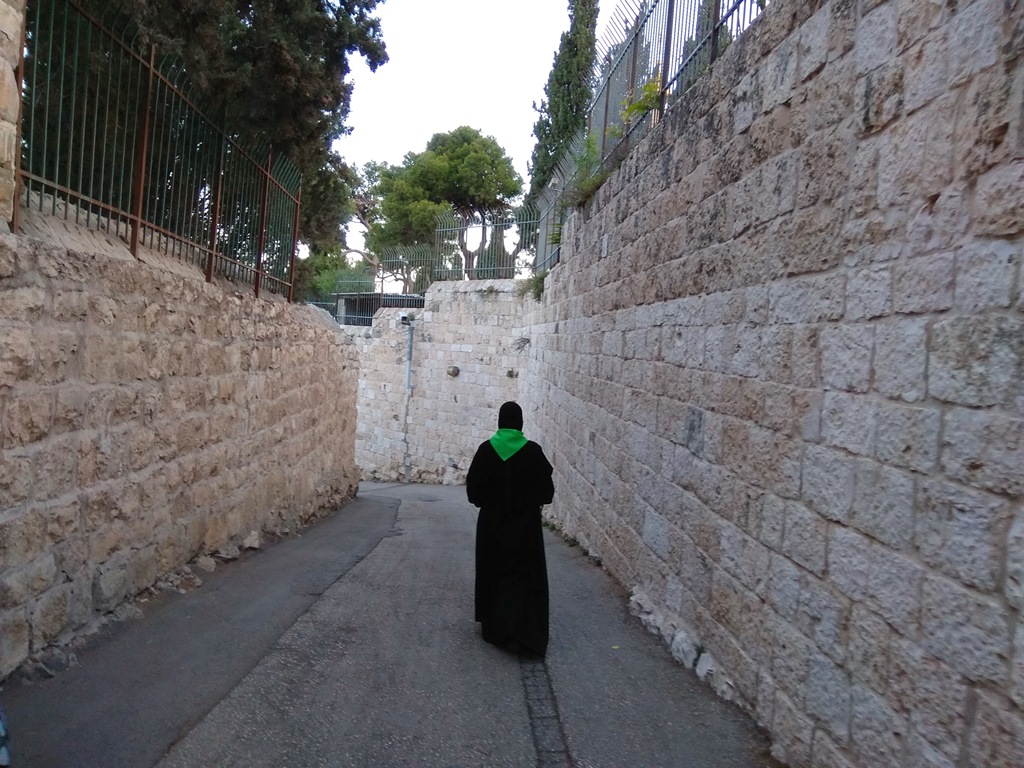 Проходя по улочкам Иерусалима.jpg