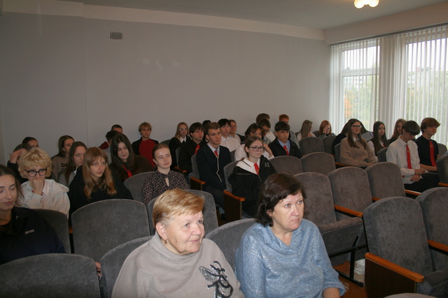 2-IMG_1193.jpg